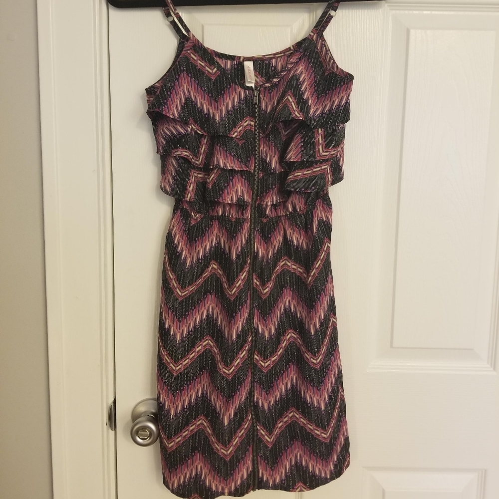 XS patterned zipper dress